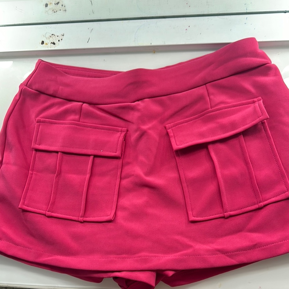 Pink Cargo Shorts with Modern Design